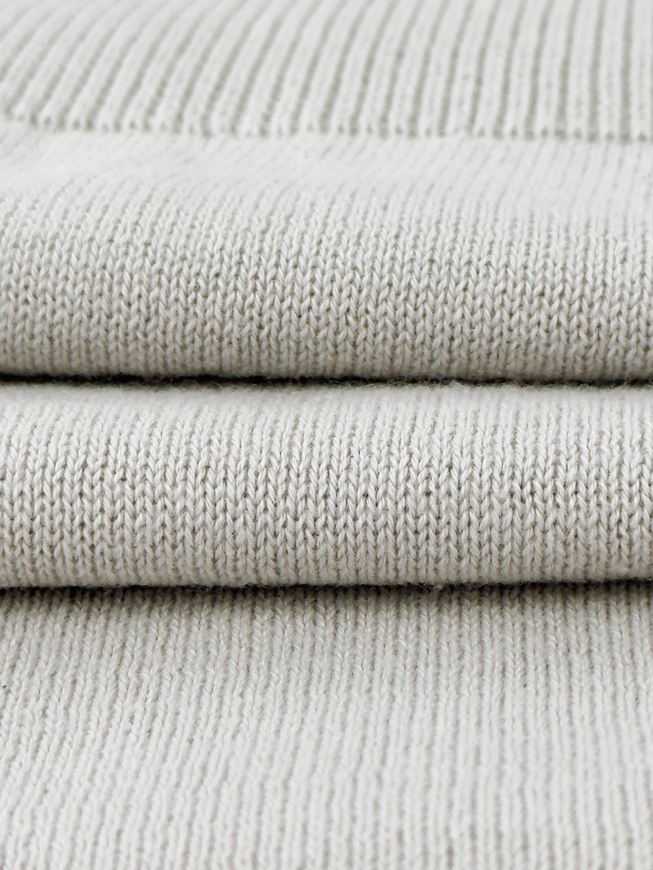 Maglia girocollo in puro cotone - color Grigio cenere image 2